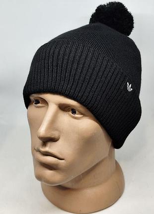Мужская шапка adidas с помпоном