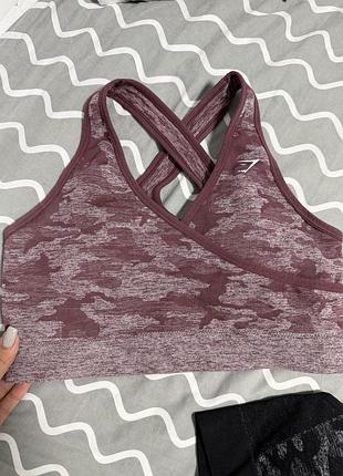 Спортивний топ gymshark