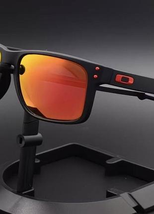 Сонцезахисні окуляри oakley для чоловіків з червоними дзеркальними лінзами
