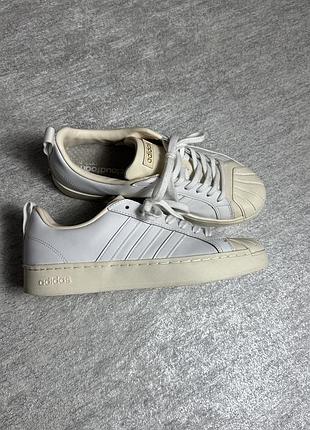Кросівки чоловічі adidas, розмір 42