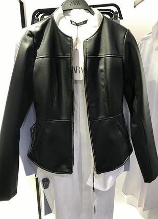 Мега стильна шкіряна куртка/піджак zara.