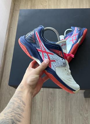 Кросівки asics