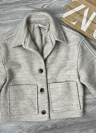 Тепла куртка zara пальто wool blend
