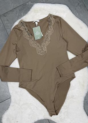 H&m боді беж