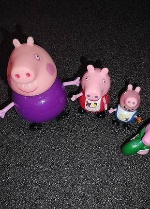 Іграшкові фігурки для дівчинки та хлопчика peppa pig набір свинка пеппа