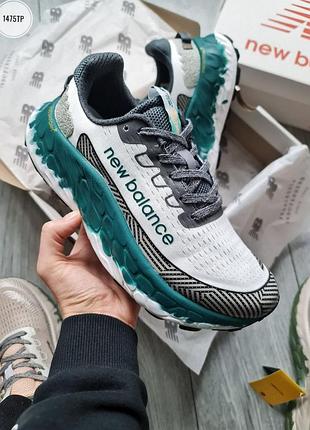 Кросівки чоловічі new balance fresh foam x more trail v3 білі із зеленим