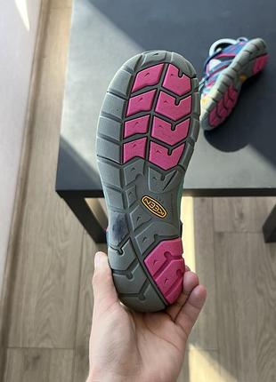 Сандалі keen 6