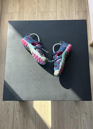 Сандалі keen 8