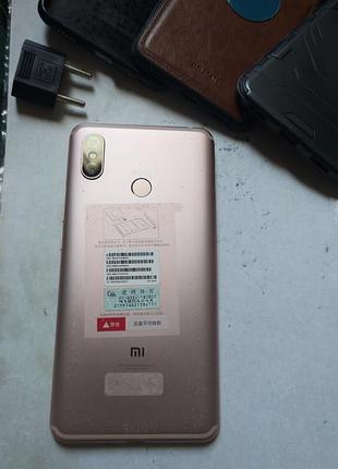 Xiaomi mi max 3 4/64gb в чудовому стані.незначні сліди використання.
