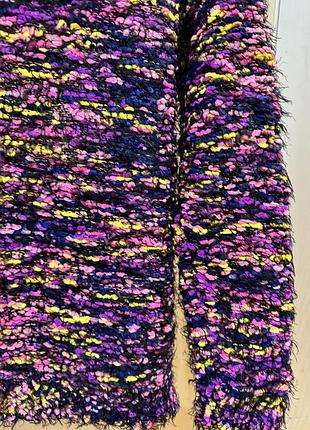 Светр пухнастий у наявності 21.