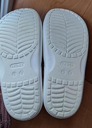 Crocs m5w7 (37p) 5