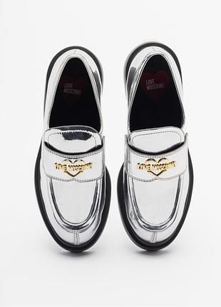 Лофери жіночі love moschino
