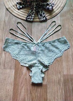 Эффектные кружевные трусики m hunkemoller