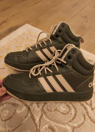 Кроссовки утепленные adidas для подростка/мужчины, р.41.5