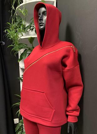 Тёплый спортивный костюм