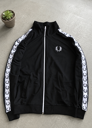 Кофта чоловіча fred perry чорна на змійці