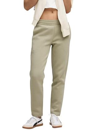 Брюки женские puma evostripe sweatpants dk оливковые 68814382