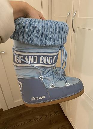 Moon boot мунбатси