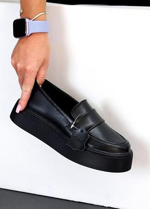 Лоферы женские