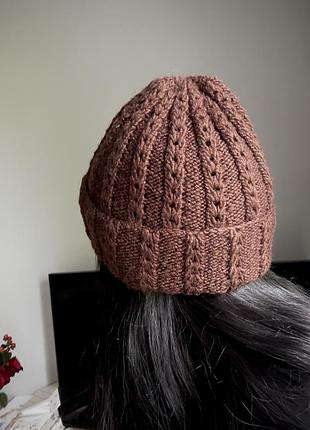 Handmade з італійського мериносу: тепла зимова шапка біні ручної роботи