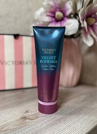 Парфюмированный увлажняющий лосьон для тела victoria’s secret velvet bohemia fragrance lotion
