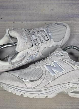 Кроссовки new balance 2002r