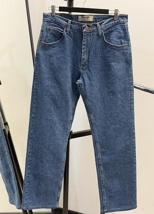 Прямі джинси wrangler 32