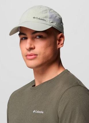 Легкая спортивная кепка унисекс нейлон треккинг туризм columbia tech shade cap