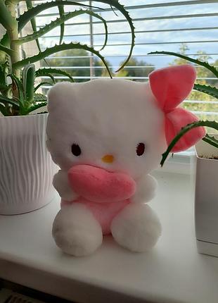 М'яка іграшка hello kitty з серцем, біла з рожевим, 20 см