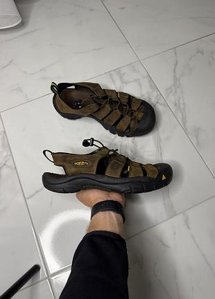 Чоловічі шкіряні трекінгові сандалі keen newport (original) 42