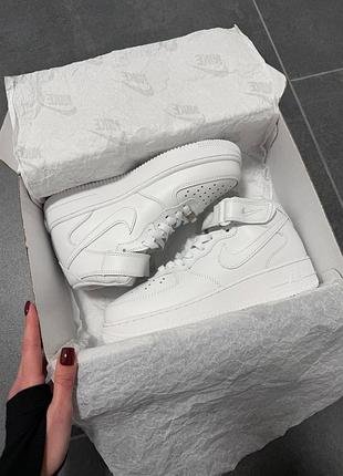 Nike air force 1 mid white fur