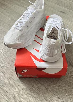 Оригінал! nike ava x (42) нові! 2
