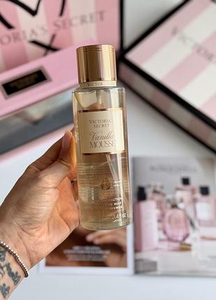 Спрей для тіла vanilla mousse victoria’s secret