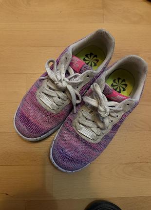 Кросівки жіночі nike force різнокольорові