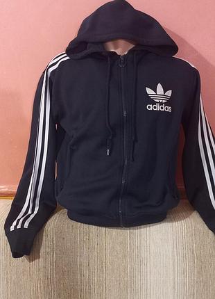 Оригинальная кофта зепка adidas originals adicolor 3-stripes hoodie (размер s)