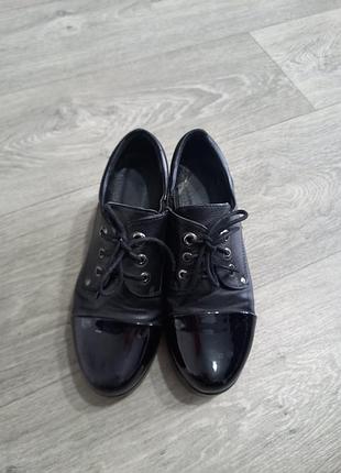 Туфлі жіночі 2