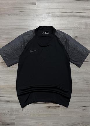 Черная спортивная футболка найк nike strike vaporknit jersey, факт l, оригинал