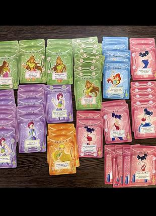 Продам колекційні картки  winx
