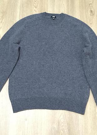 Светр uniqlo 8