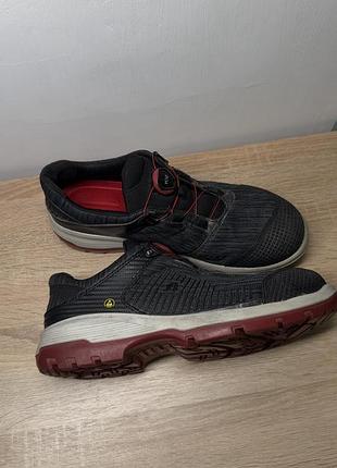 Bata industrials forward legend w 7