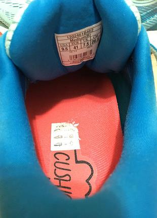 Кросівки brooks 4