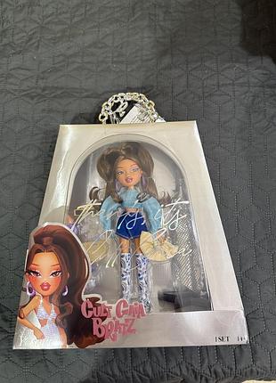 Лялька bratz x cult gaia