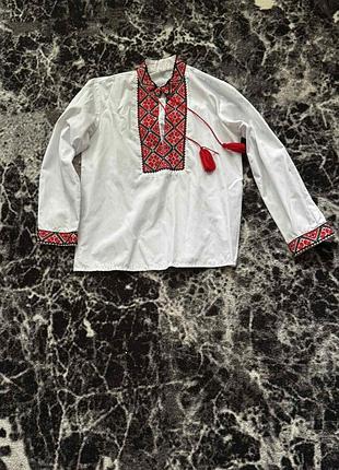 Вишиванка для хлопчика, біла з червоно-чорною вишивкою, ріст 140 см