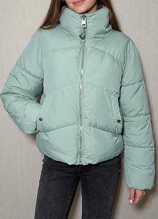 Куртка зимняя bershka. куртка мята bershka. зимняя женская куртка