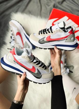 Кросівки nike vaporwaffle sport fuschia x sacai кросівки