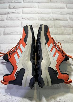 Кросівки adidas 4