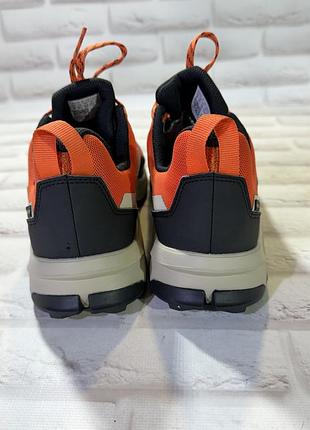 Кросівки adidas 5