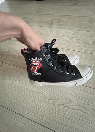 Черевики для дівчаток zara  з принтом the rolling stones, розмір 34
