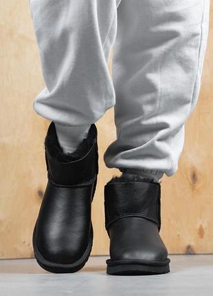 Ugg mini black zip lacquer leather 5