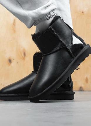 Ugg mini black zip lacquer leather